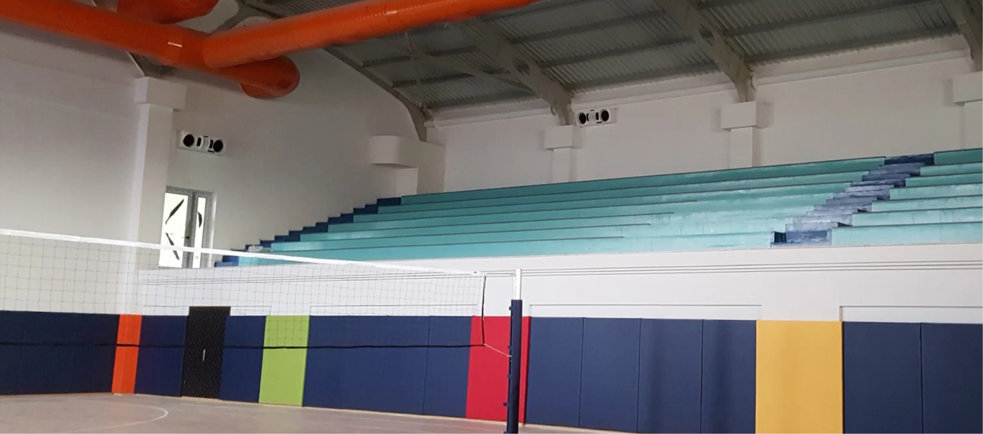 Okul spor salonu ses sistemi kurulumu